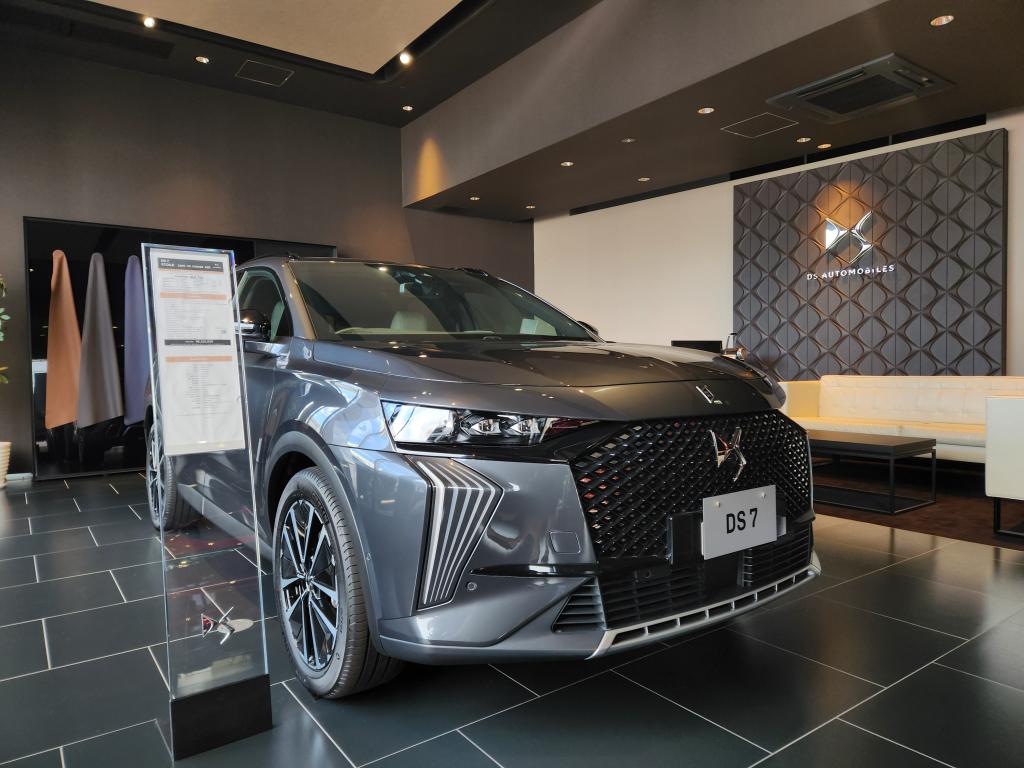 【展示車紹介】DS7 ETOILE PLUG-IN HYBRID AWD
