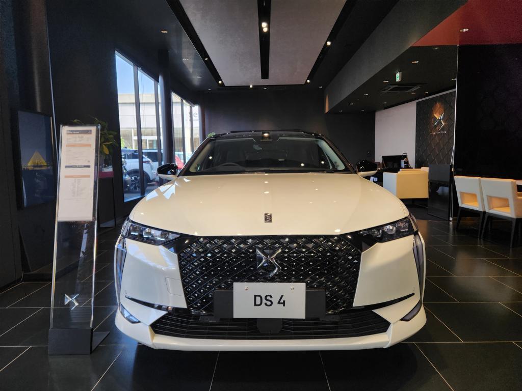 【展示車のご紹介】  DS 4 ÉTOILE