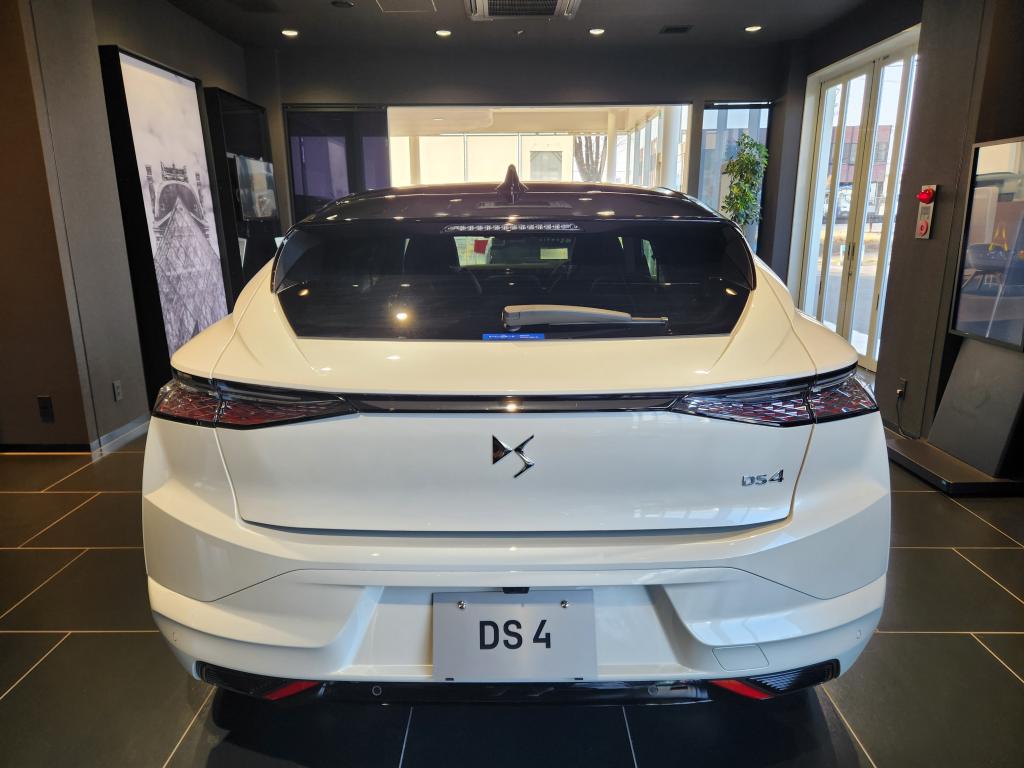 【展示車のご紹介】  DS 4 ÉTOILE
