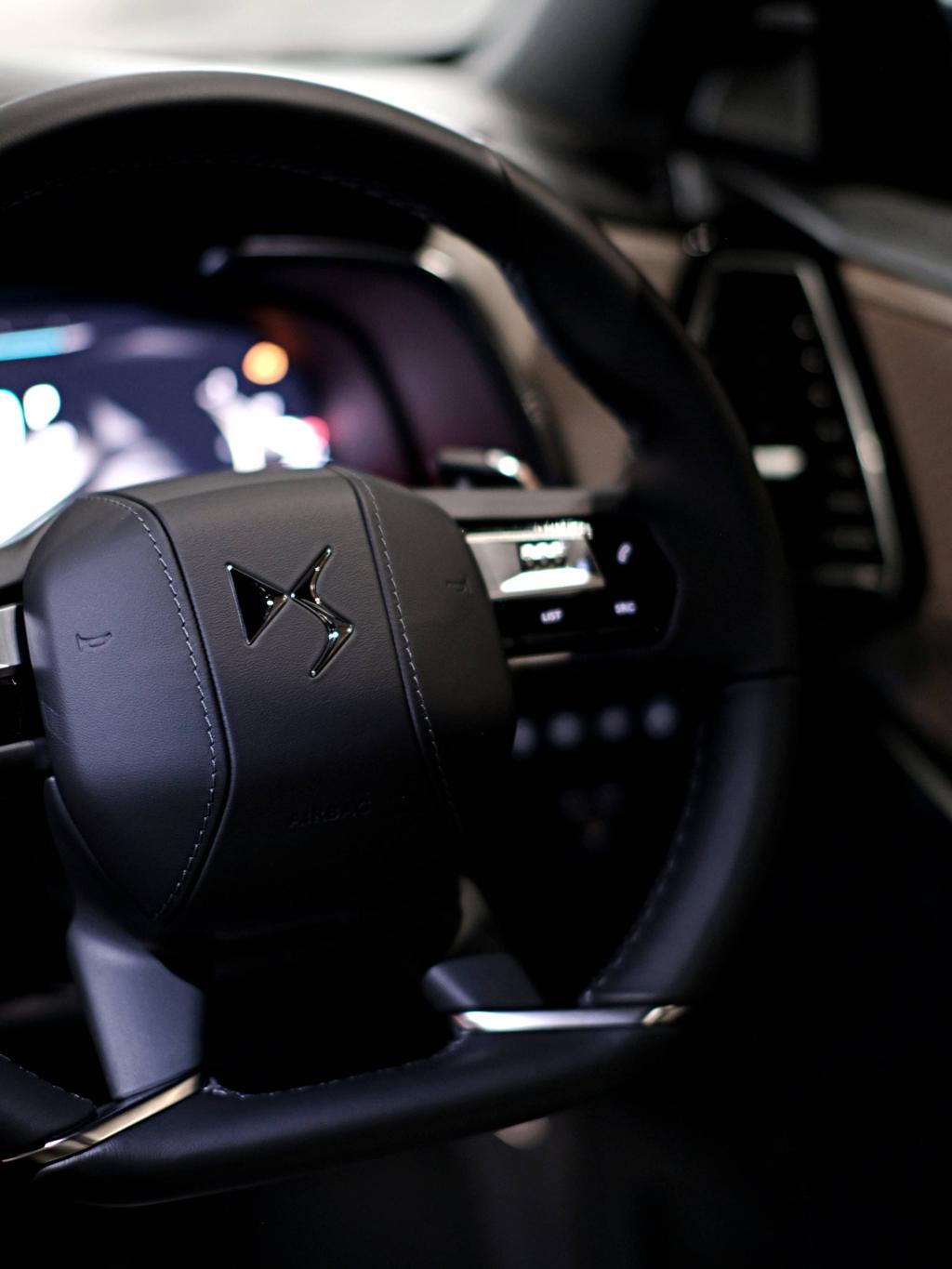 DS7 ETOILE PLUG-IN HYBRID AWD ”Showroom Photo Collection” インテリア編