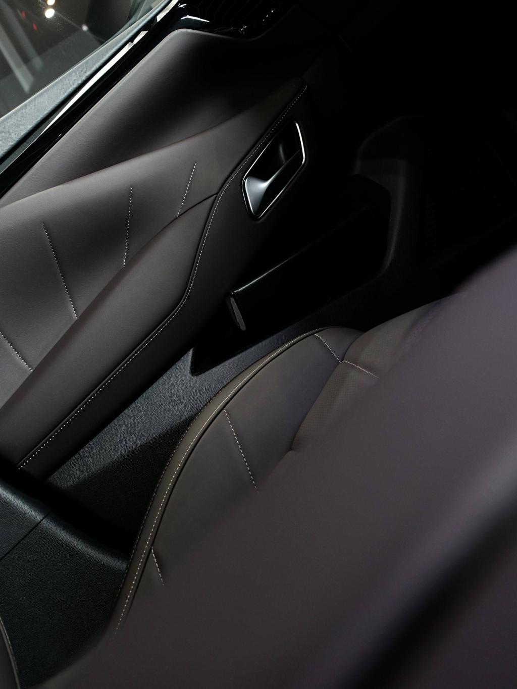  DS4 ETOILE Champs Élysées ”Showroom Photo Collection”　エクステリア編